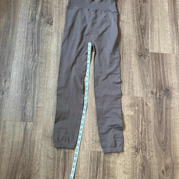 NEW Free People Good Karma High neck Workout Onsie Brown M/L - Picture 9 of 15